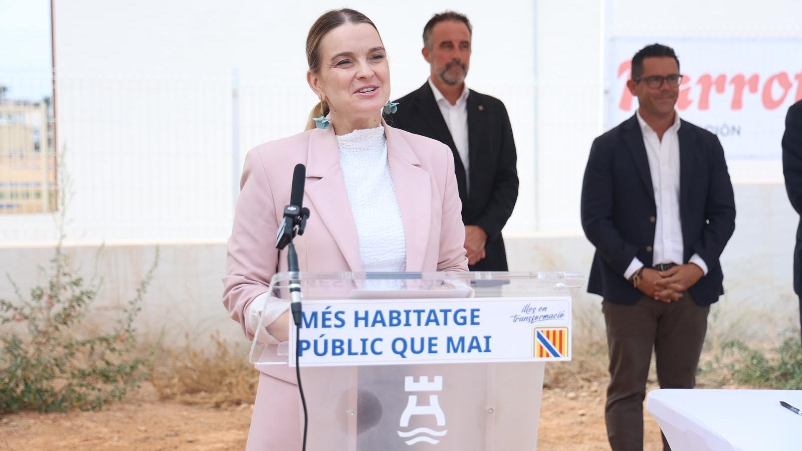 President Marga Prohens, last Thursday during the laying of a foundation stone for protected apartments in Ibiza.
