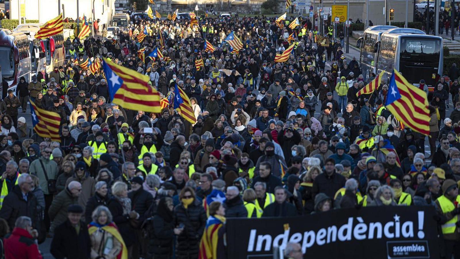 Cimera Sánchez-Macron . Concentració independentista