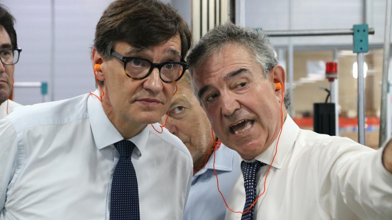 The President of the Generalitat, Salvador Illa, with the President and CEO of the company Relats, Pere Relats