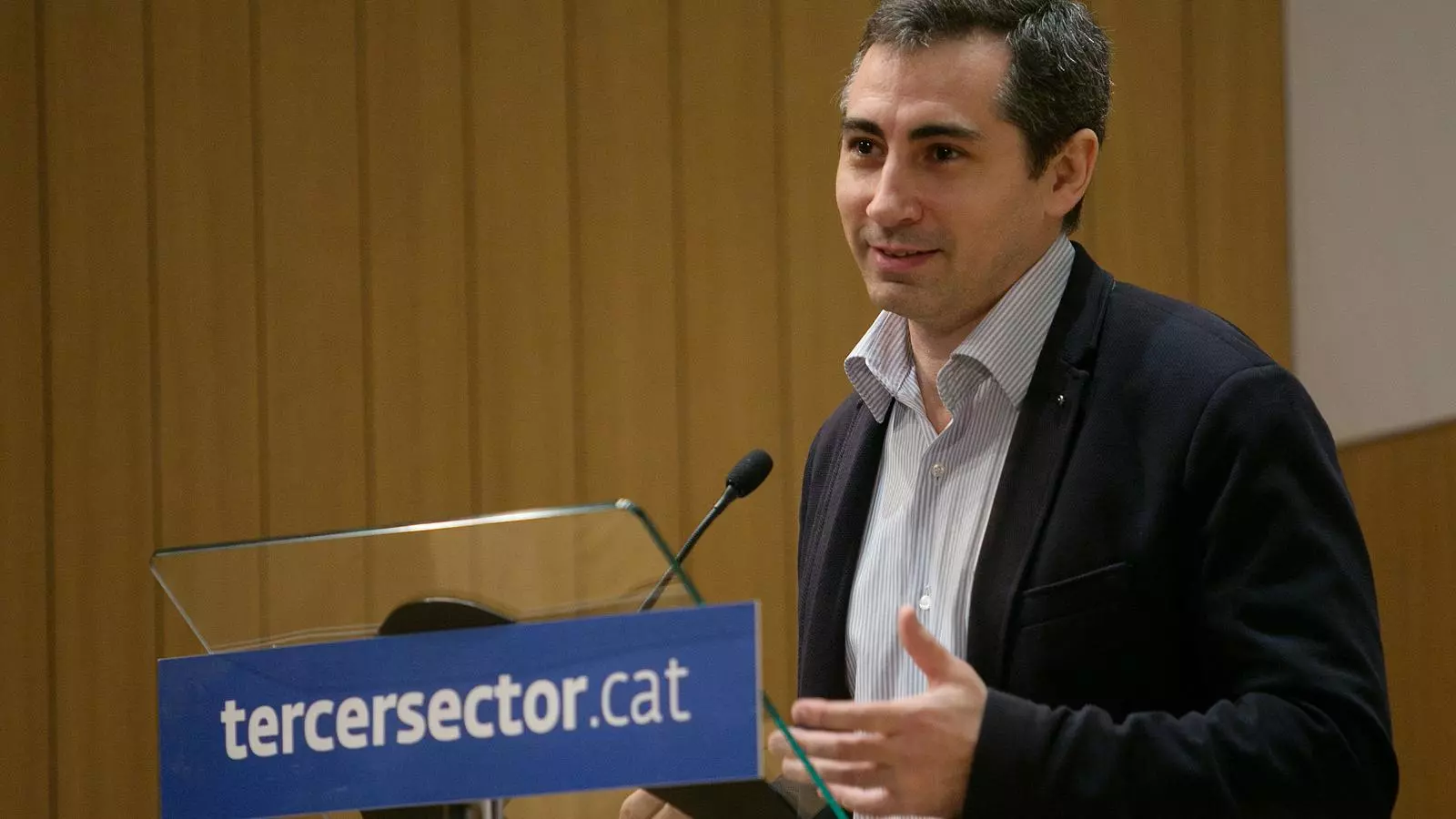 Dimiteix Oriol Illa i tota la junta de la Taula del Tercer Sector per desbloquejar la renovació
