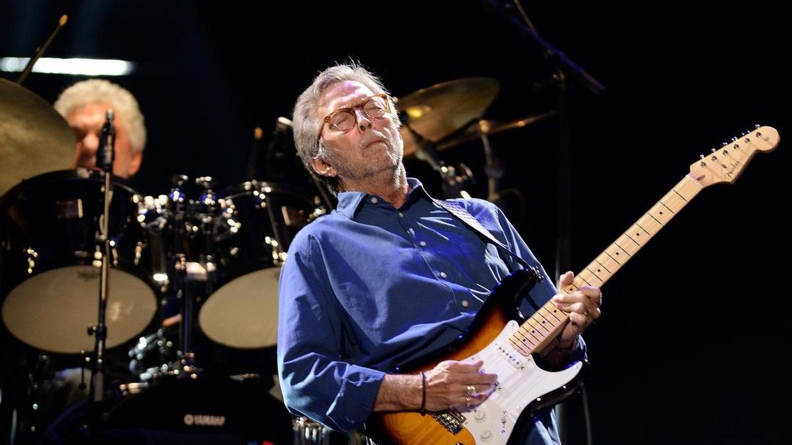 Eric Clapton en un concierto de la gira de 2026.