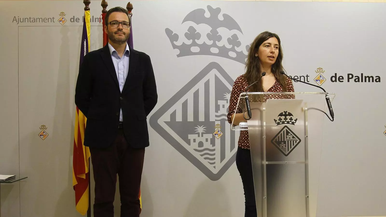 El batle de Palma, José Hila, i la regidora de Model de Ciutat, Habitatge Digne i Sostenibilitat, Neus Truyol.