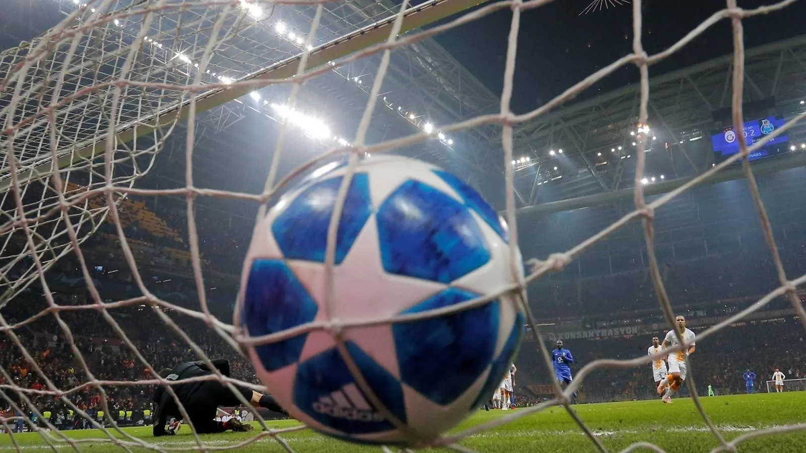 La Champions podria jugar-se en cap de setmana