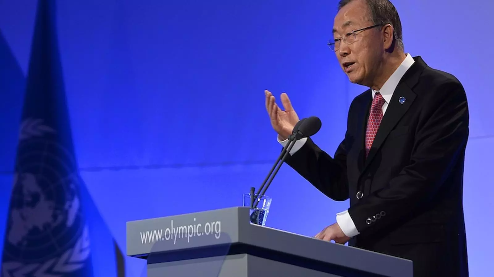 El secretari general de les Nacions Unides, Ban Ki-moon, durant el discurs que ha pronunciat davant el Comitè Olímpic Internacional, reunit a Sotxi / GETTY IMAGES
