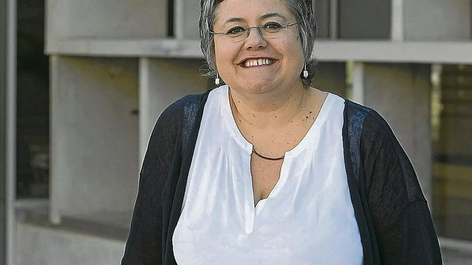Cristina Gómez creu que el Consell hauria de retirar la Medalla d'Honor al rei emèrit.