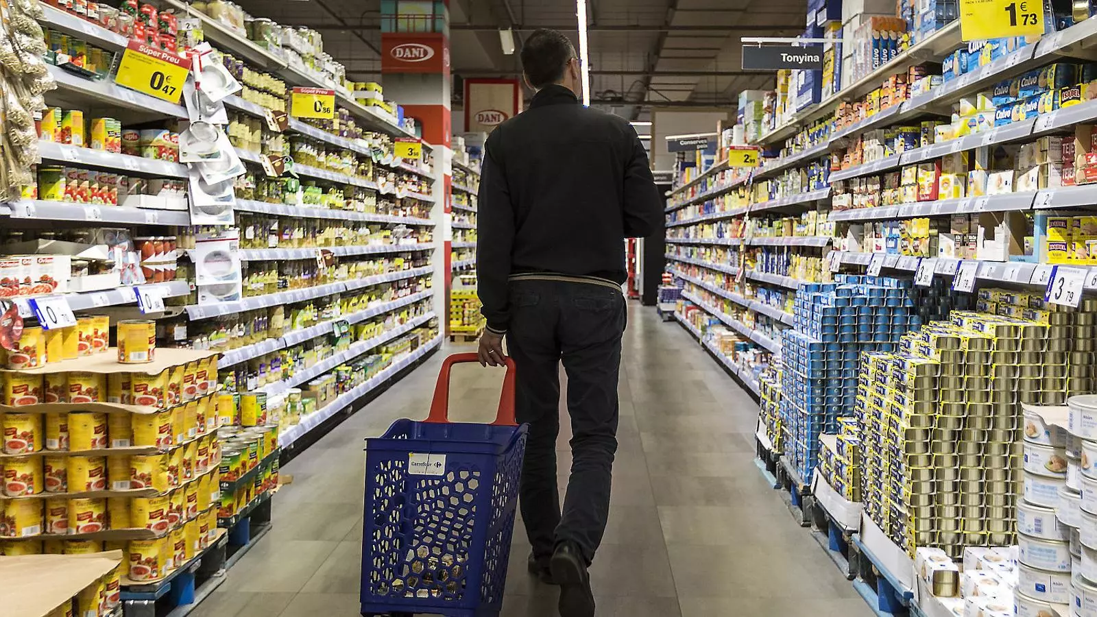 Carrefour i Tesco: aliança entre gegants per combatre els preus d’Amazon