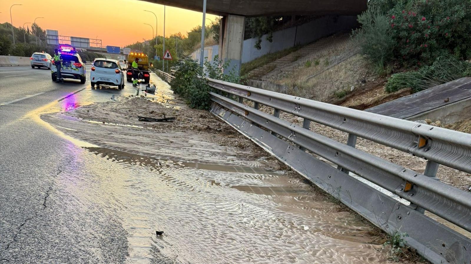 The flooded area, hours after the accident