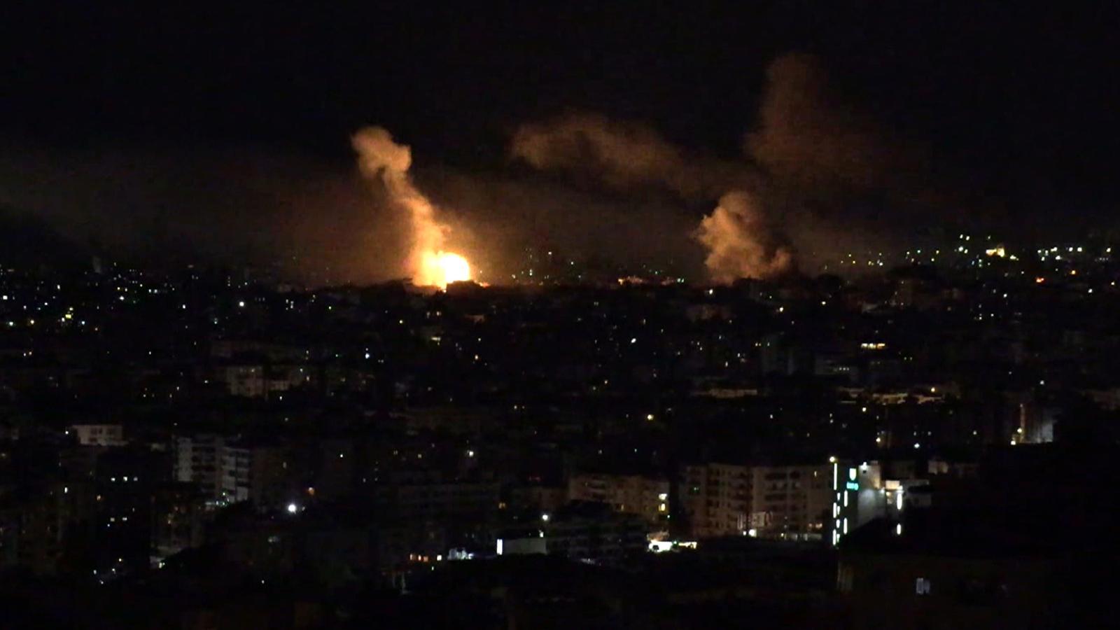 Israel lanza ataca a Beirut después de que Hezbollah bombardee Israel