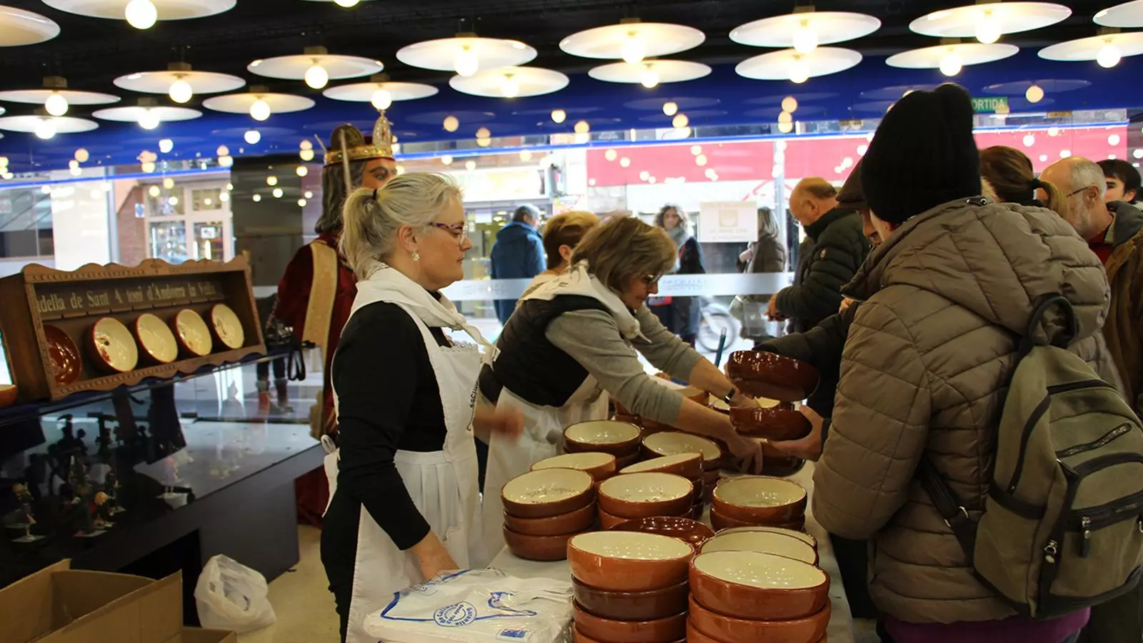 La venda de plats l'any passat. / ARXIU ANA