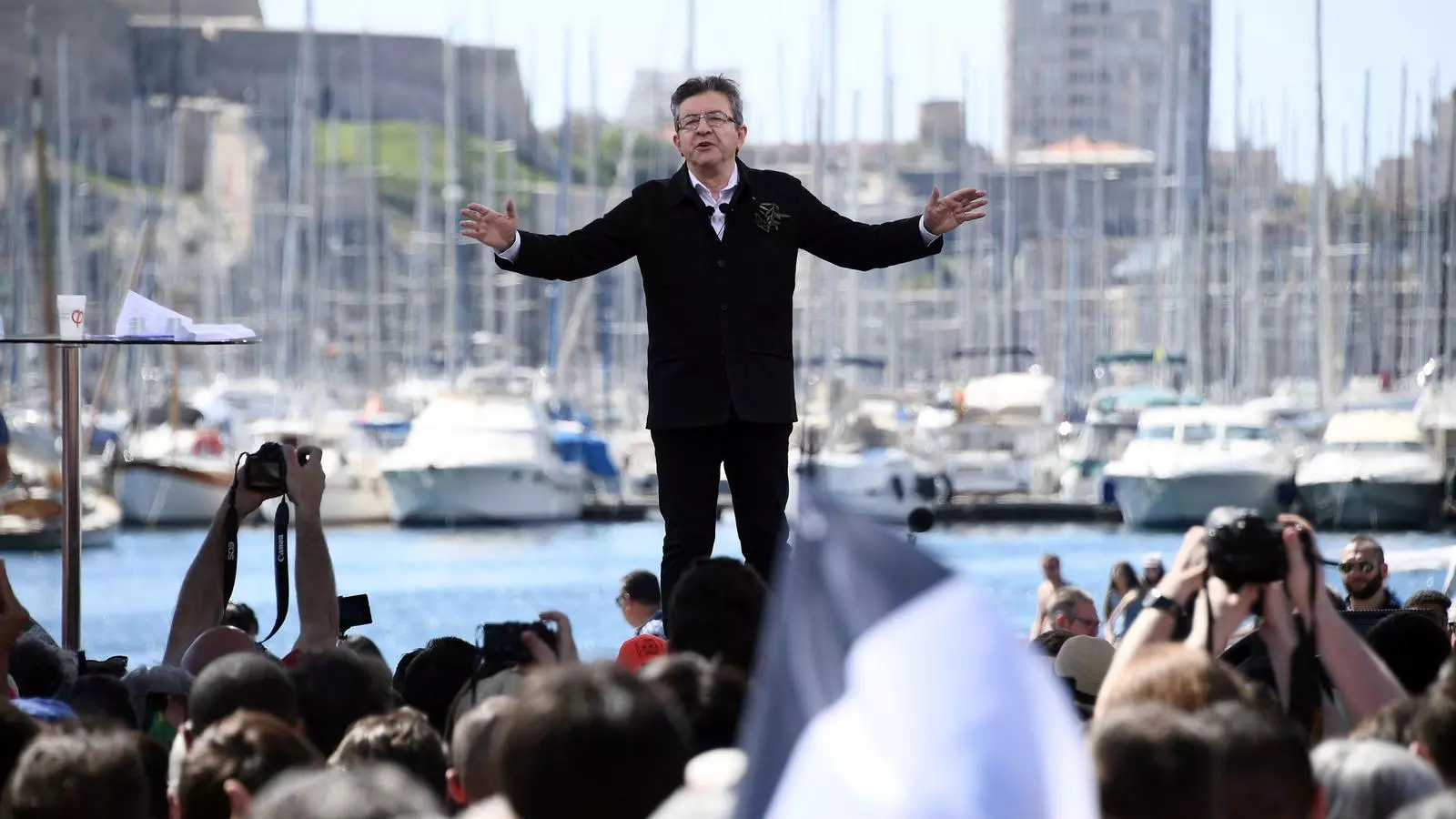 Mélenchon, en un acto durante la campaña electoral.