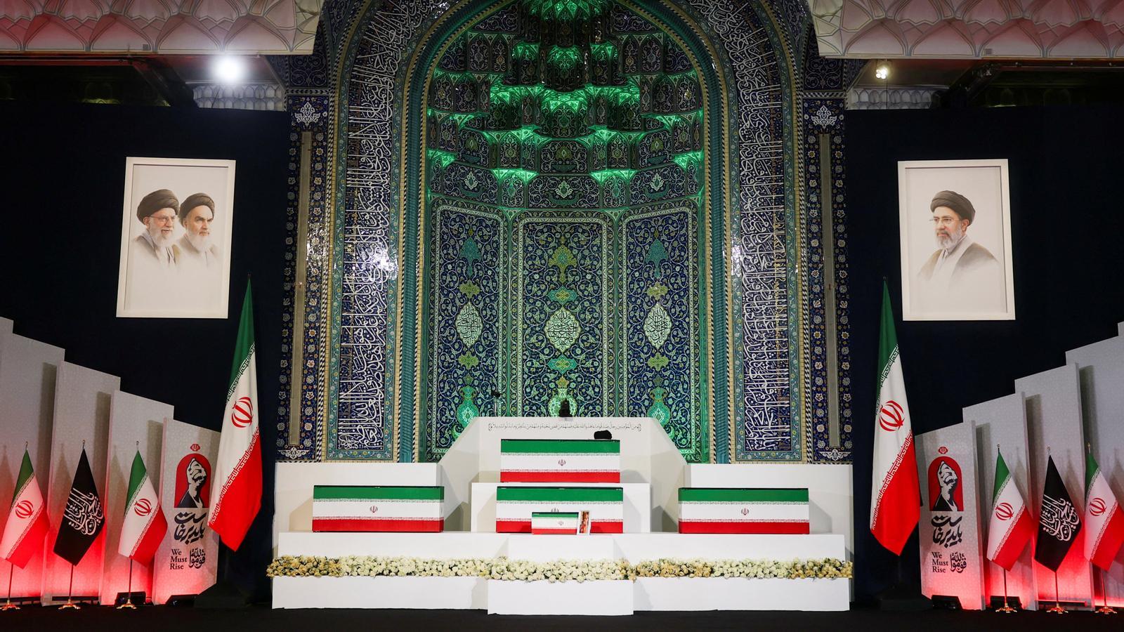 The window of Khamenei and the rest of the members of his family dead in the United States attack on the Mosalla mosque in Tehran.