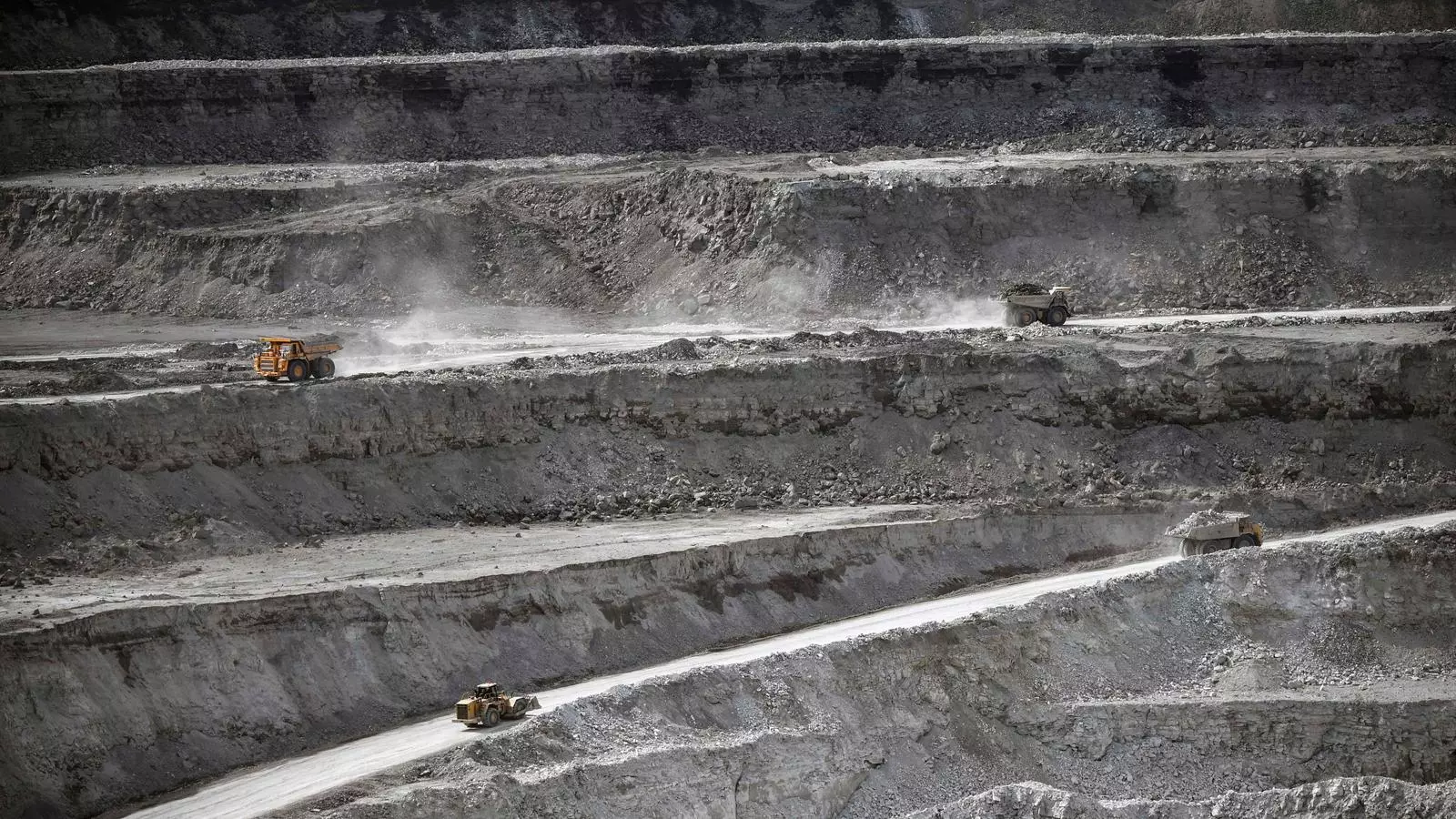 Alrosa és un grup d’empreses líder en extracció de diamants que ocupa una posición líder a nivel mundial en el volum de la producció d’aquests