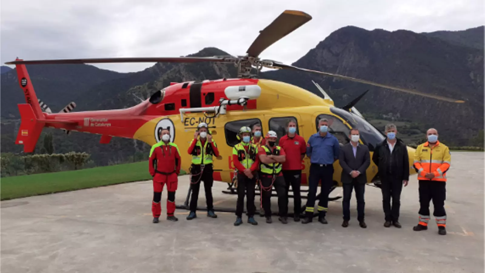 L'helicòpter medicalitzat de Bombers i el SEM