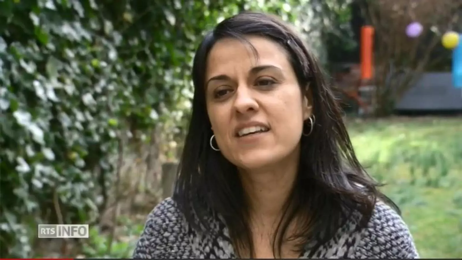 Captura de vídeo de l'entrevista que l'exdiputada Anna Gabriel ha concedit al canal RTS