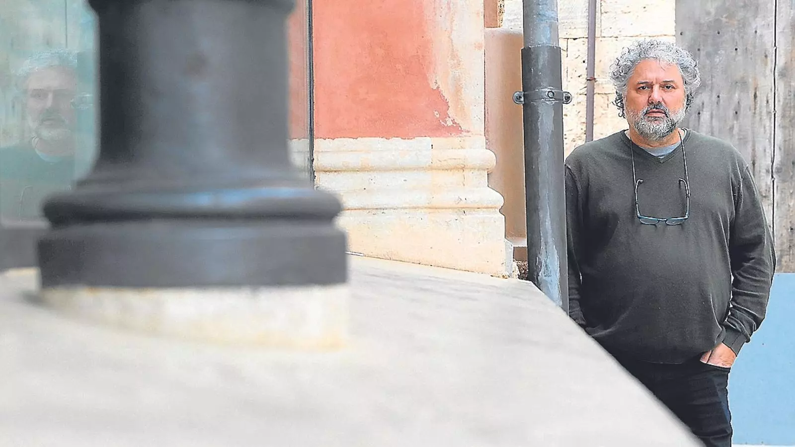 L'escriptor Miquel Bezares