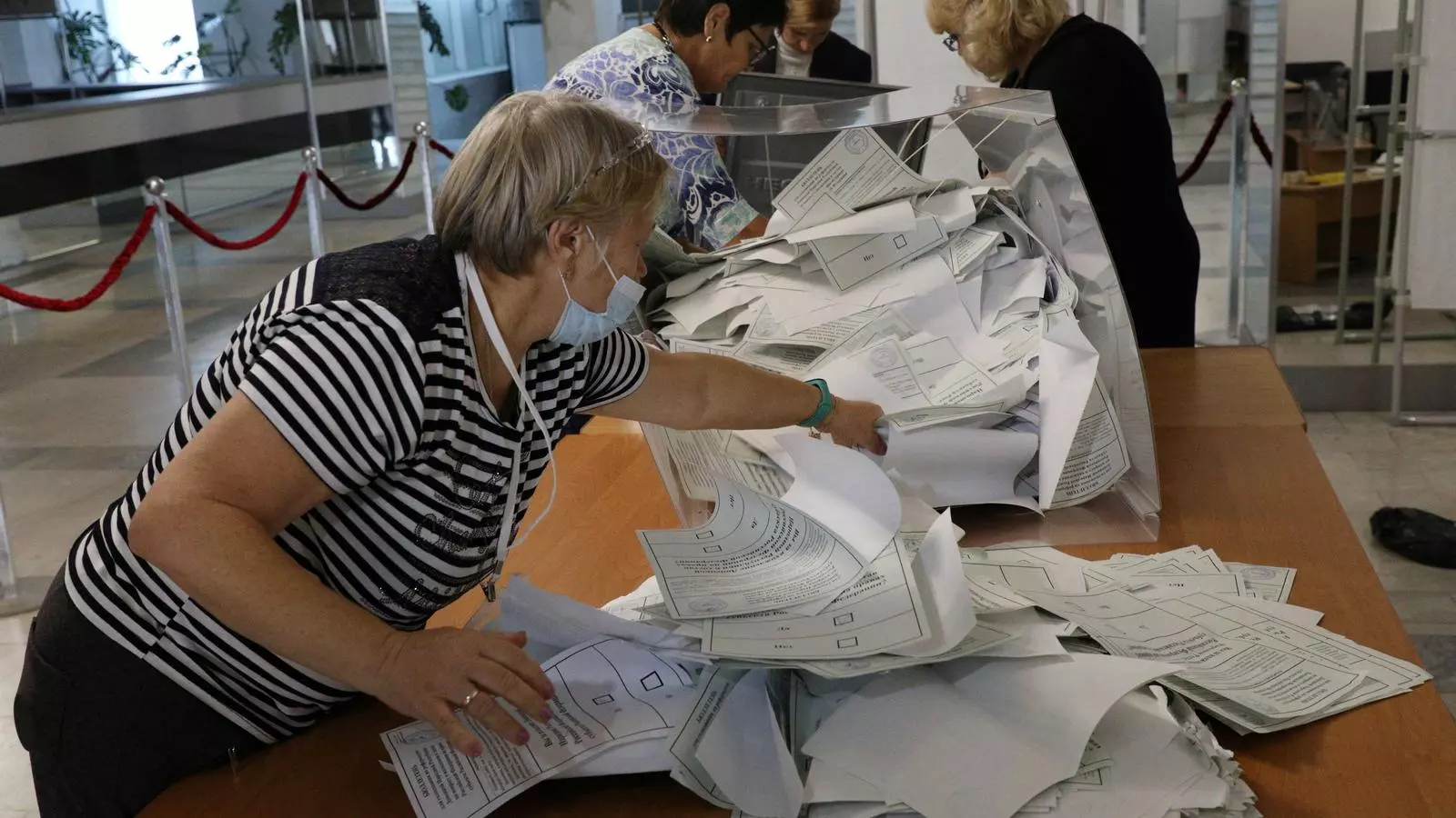 Sales de recompte del referèndum rus a Donetsk.