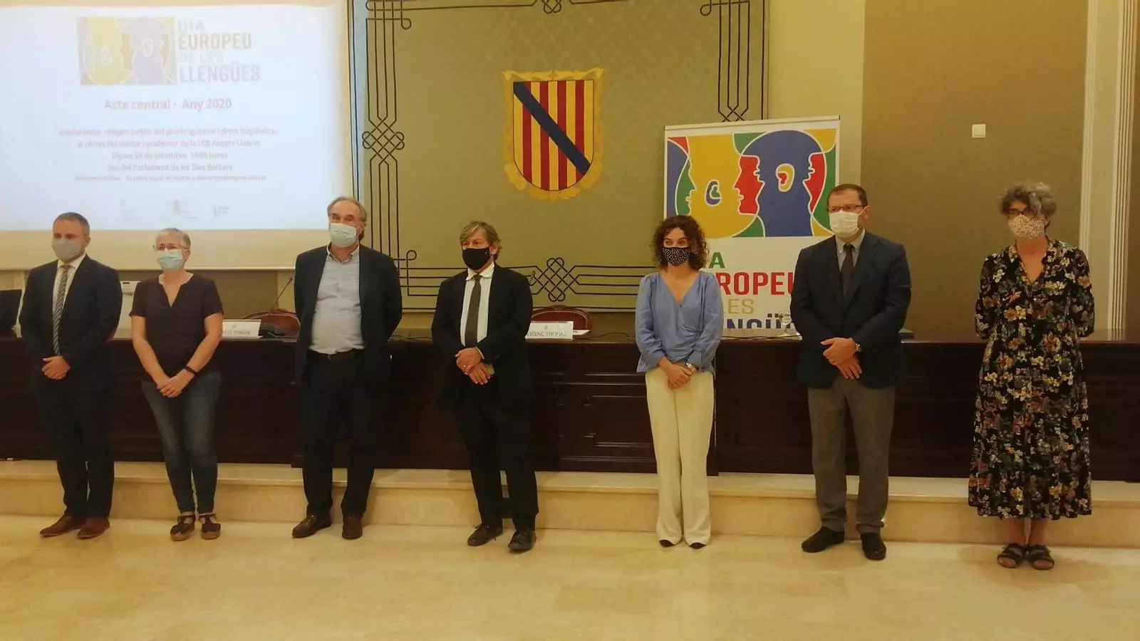 Membres del Govern han assistit a l'acte que s'ha dut a terme en el Parlament.