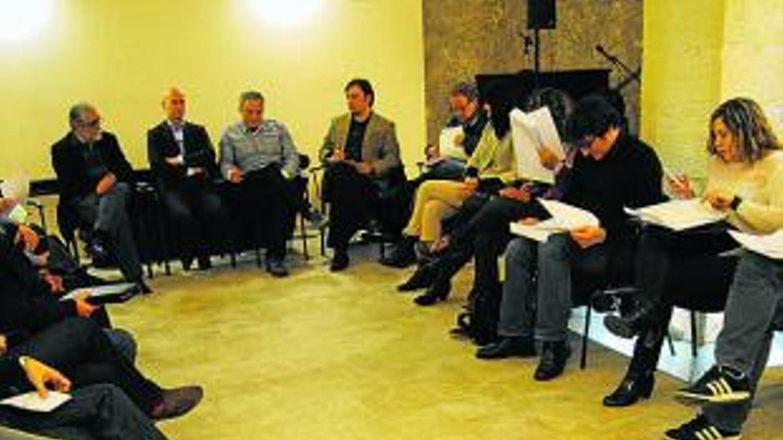 El Govern sortí de l’Institut Ramon Llull i deixà els professionals sense referents a l’administració.