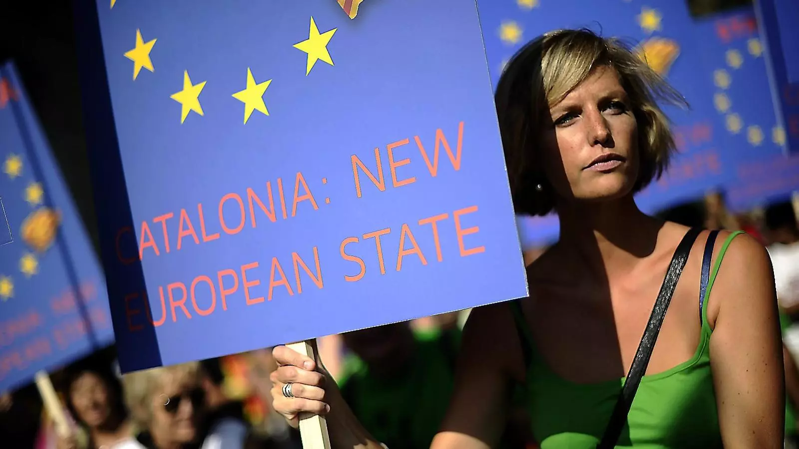 Madrid agita la carta europea per espantar els indecisos