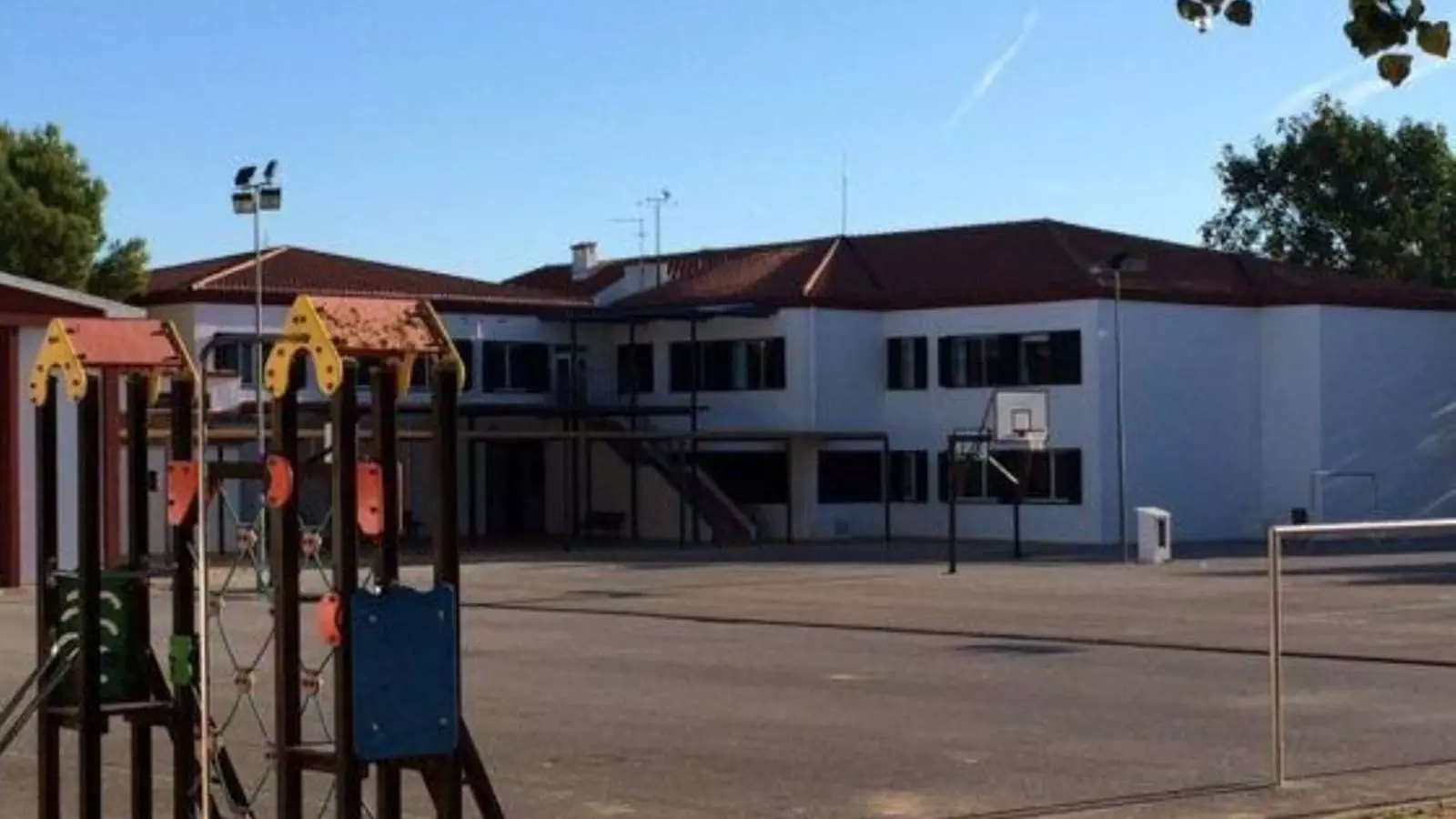 El CEIP Doctor Comas espera el resultat de les proves PCR de la resta d'alumnes i professorat.