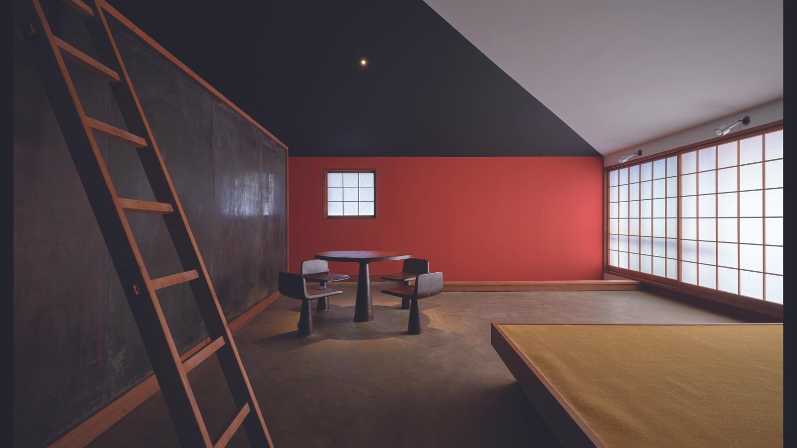 Interior of the 'House of the Earth', by Kazuo Shinohara