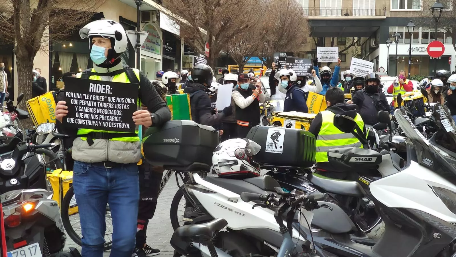 Manifestants 'riders'