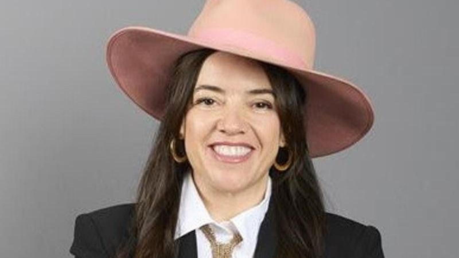 Regina Rodríguez Sirvent saca nuevo libro.