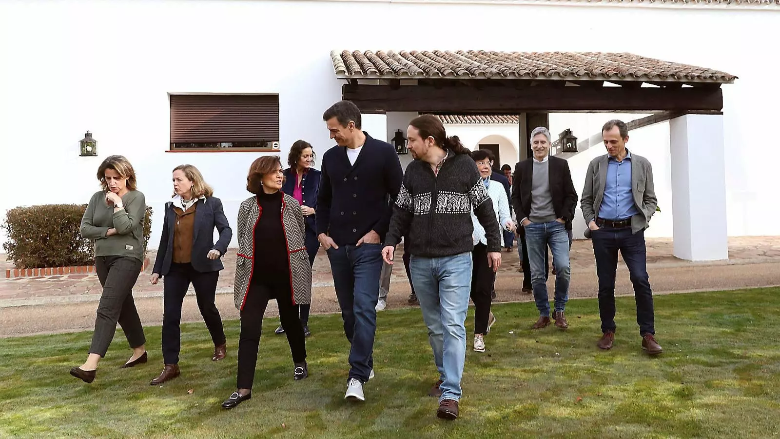 Sánchez prioritza el camp per evitar un esclat social