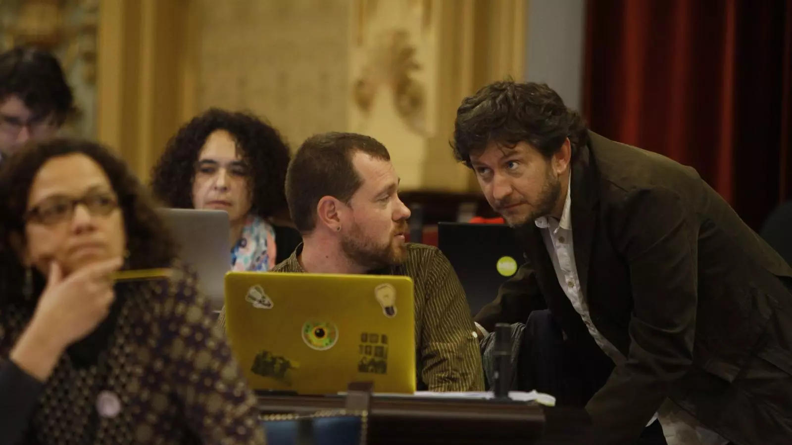 EL secretari general de Podem, Alberto Jarabo, i el portaveu parlamentari de MÉS, David Abril, en imatge d'arxiu, al Parlament.