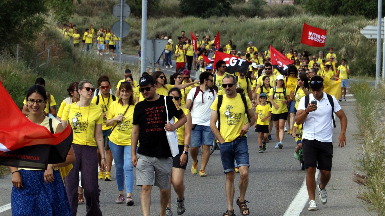 Docentes en huelga en Tàrrega se dirigen a cortar la A-2 esta mañana