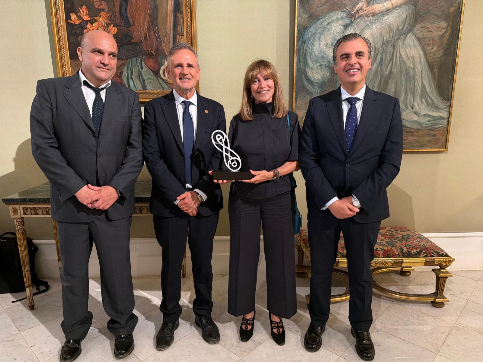 El director de l’IMEDEA, Alejandro Orfila; el rector de la UIB, Jaume Carot; la investigadora Anna Travesser; i el conseller d’Educació i Universitats, Antoni Vera.