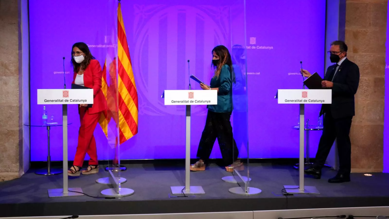 Imatge de la roda de premsa del Govern on el conseller d'Economia, Jaume Giró, va presentar el fons