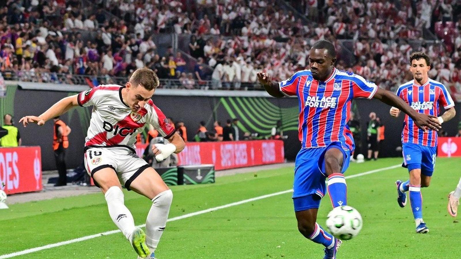 El Crystal Palace derrota al Rayo en la final de la Conference League (1-0)