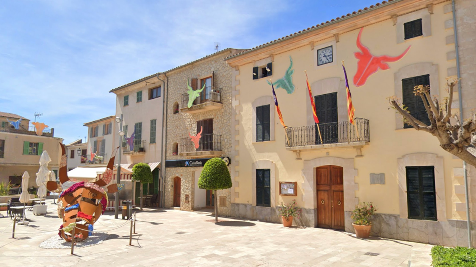 Fachada del Ayuntamiento de Costitx