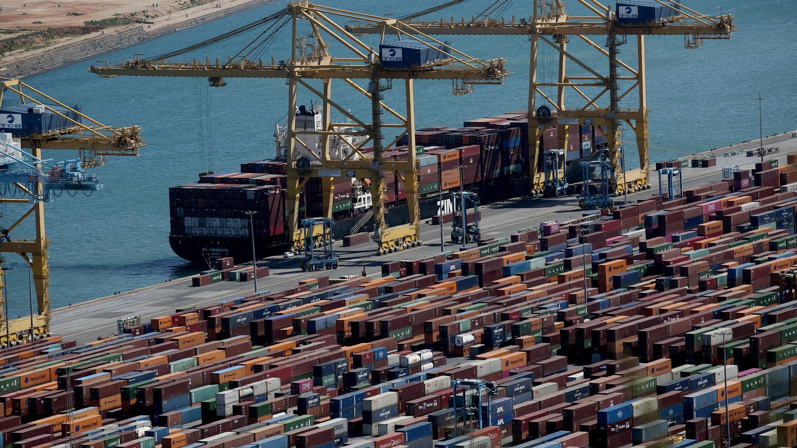 Contenedores del Puerto de Barcelona.