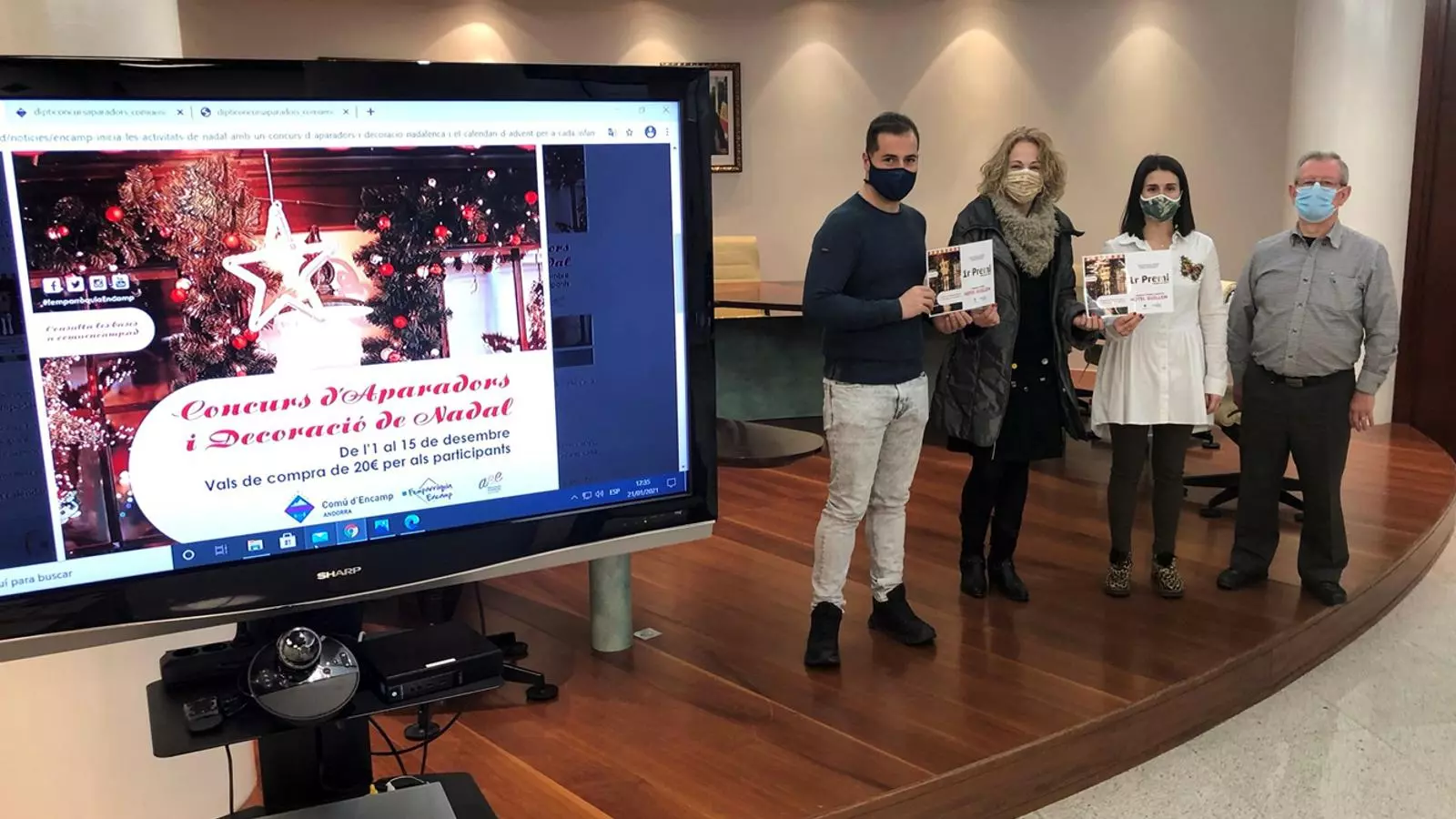 Entrega dels premis. / COMÚ D'ENCAMP