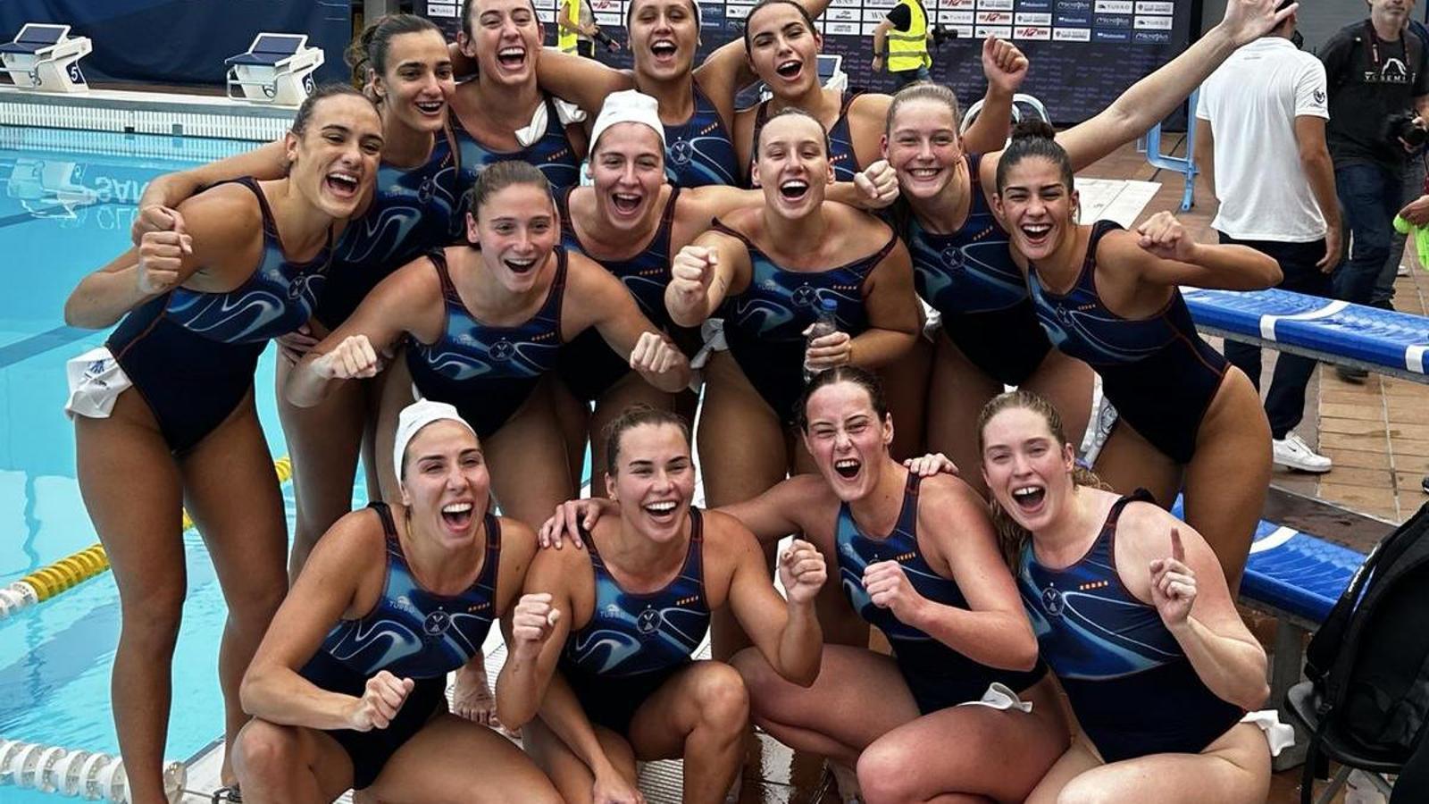 El CN Sant Andreu gana la Supercopa de Europa de waterpolo femenino