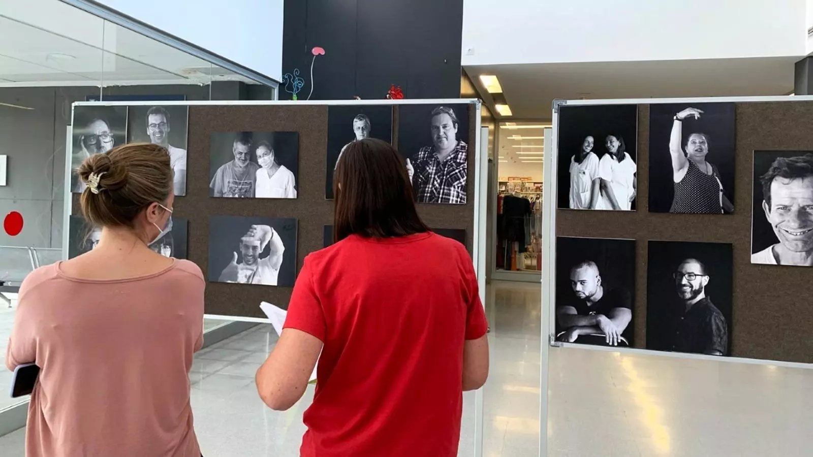 Imatge de l'exposició que es pot veure a l'hospital Mateu Orfila de Maó.