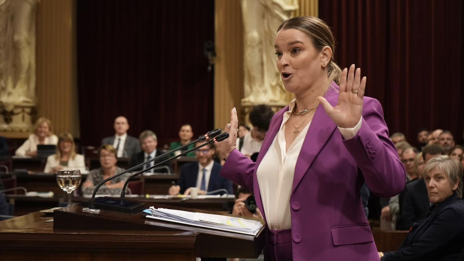 Marga Prohens esta mañana en el Parlament