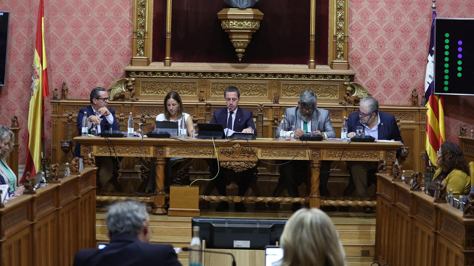 First plenary session of the Council of Mallorca after the summer.