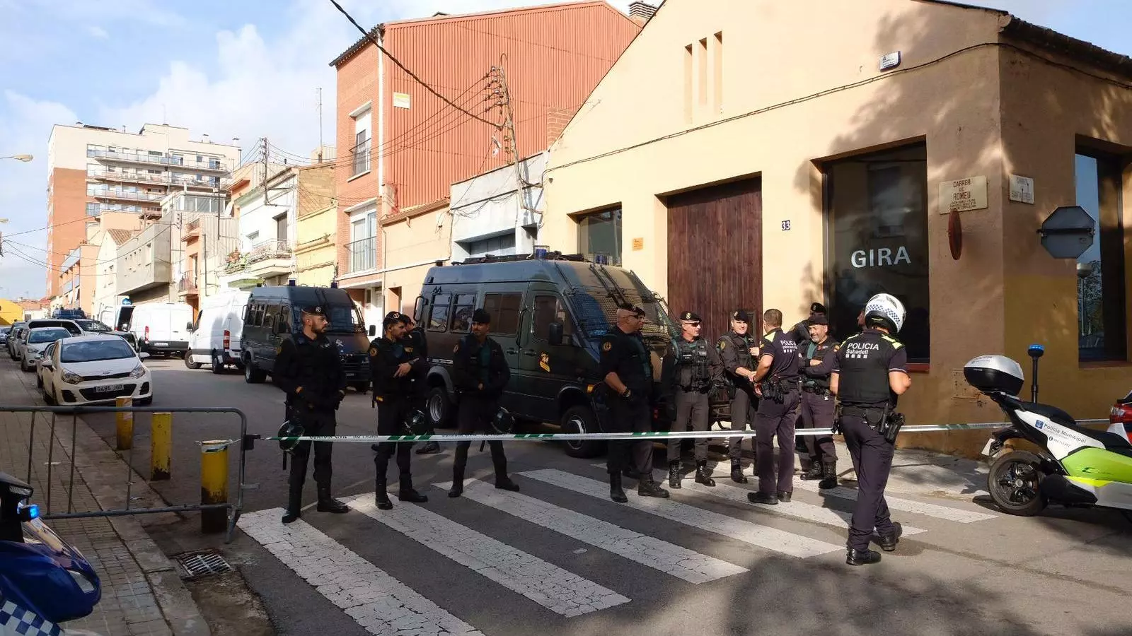 Cordó policial a Sabadell