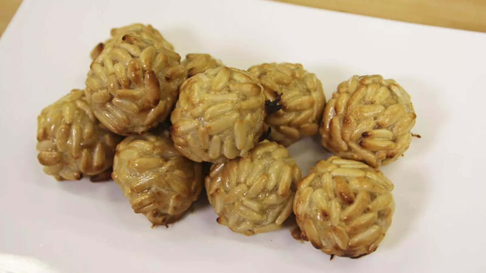 Fareu panellets? 5 receptes fàcils per sortir-vos-en