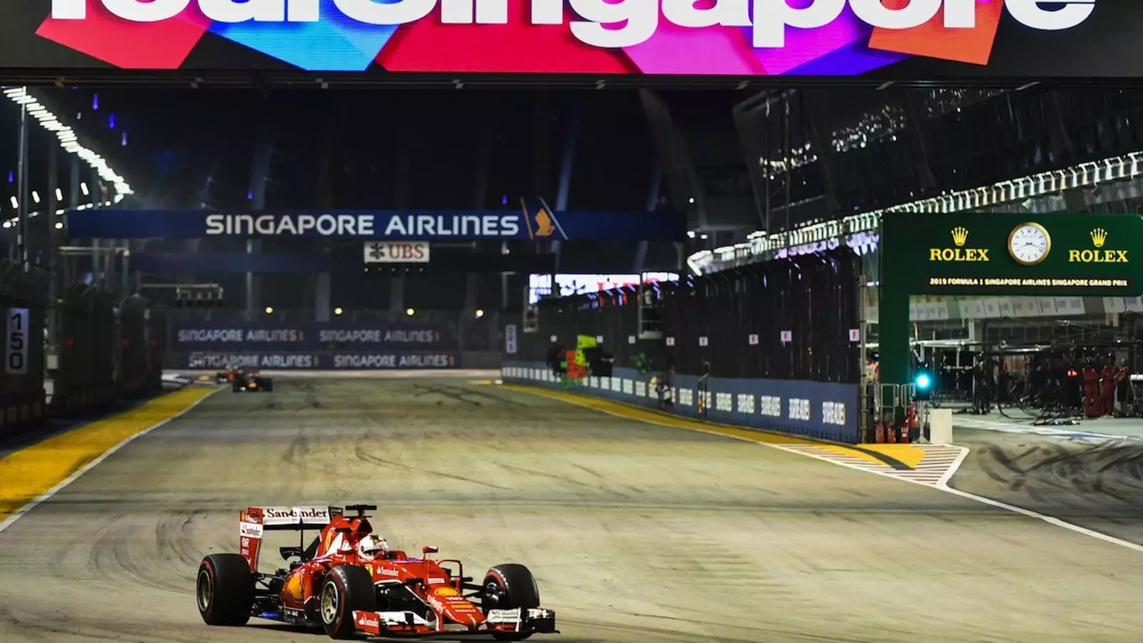 Sebastian Vettel ha guanyat el GP de Singapur de F-1 / MOHD RASFAN / AFP