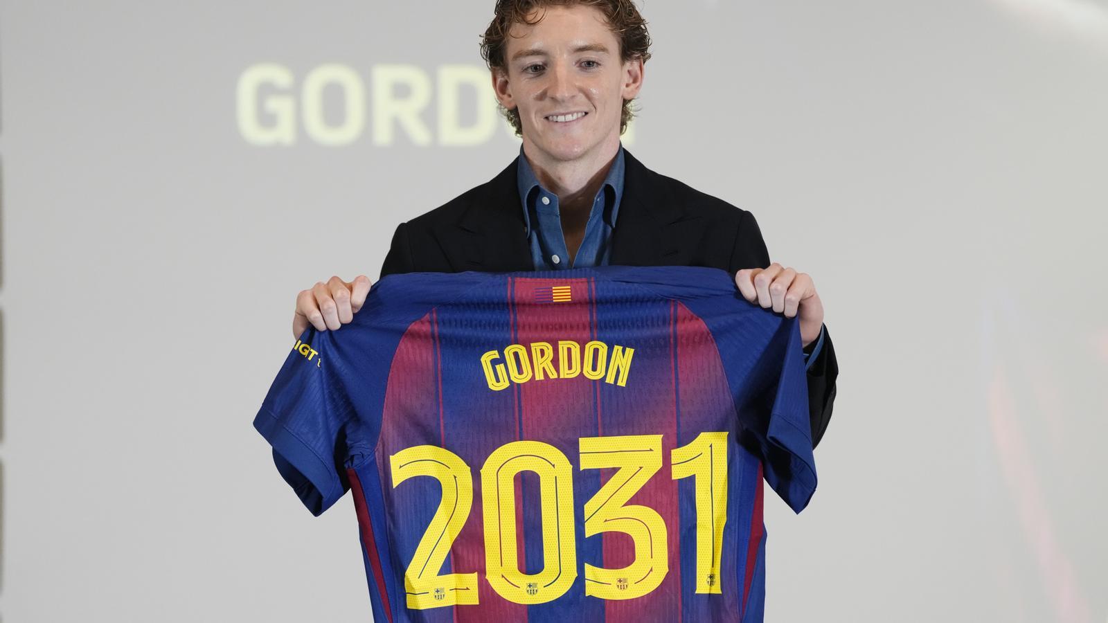 Anthony Gordon, new Barça player