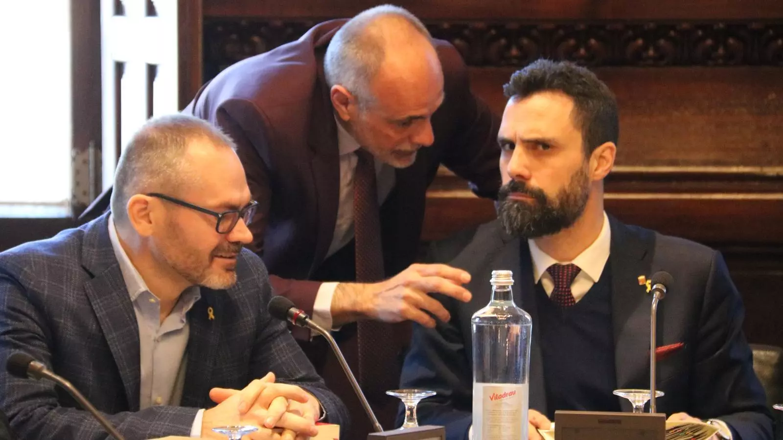 El vicepresident primer, Josep Costa; el lletrat major, Joan Ridao, i el president del Parlament, Roger Torrent.