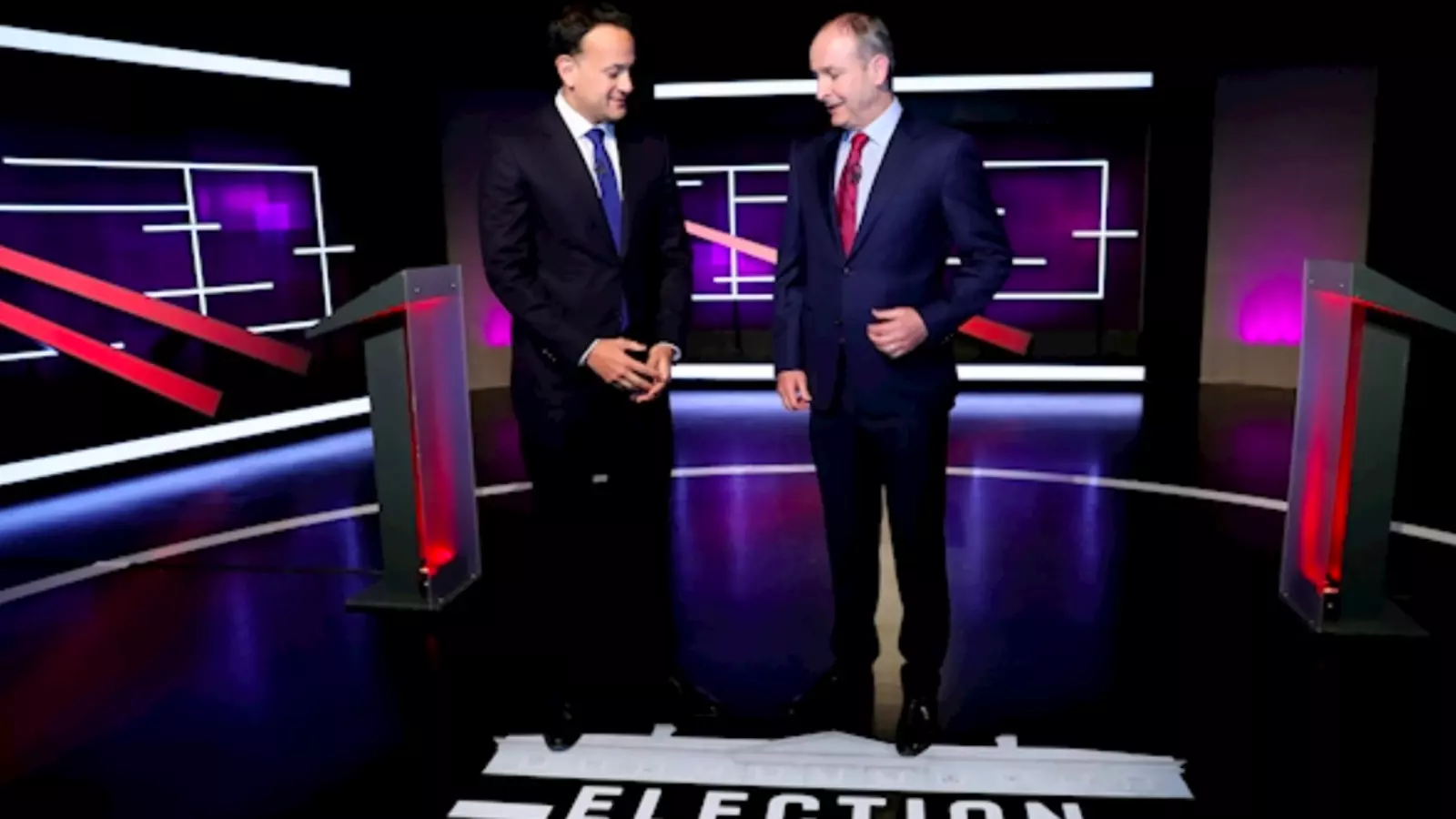 Leo Varadkar i Micheál Martin, durant un dels debats electorals de la passada campanya, el mes de febrer