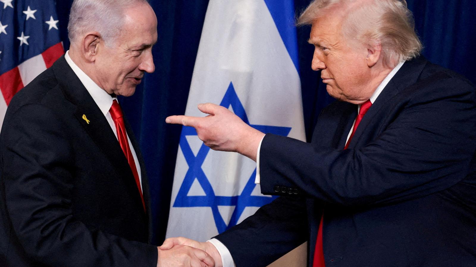 Benjamin Netanyahu y Donald Trump en una rueda de prensa en la residencia del mandatario estadounidense en Mar-a-Lago, Florida, el 29 de diciembre de 2025.