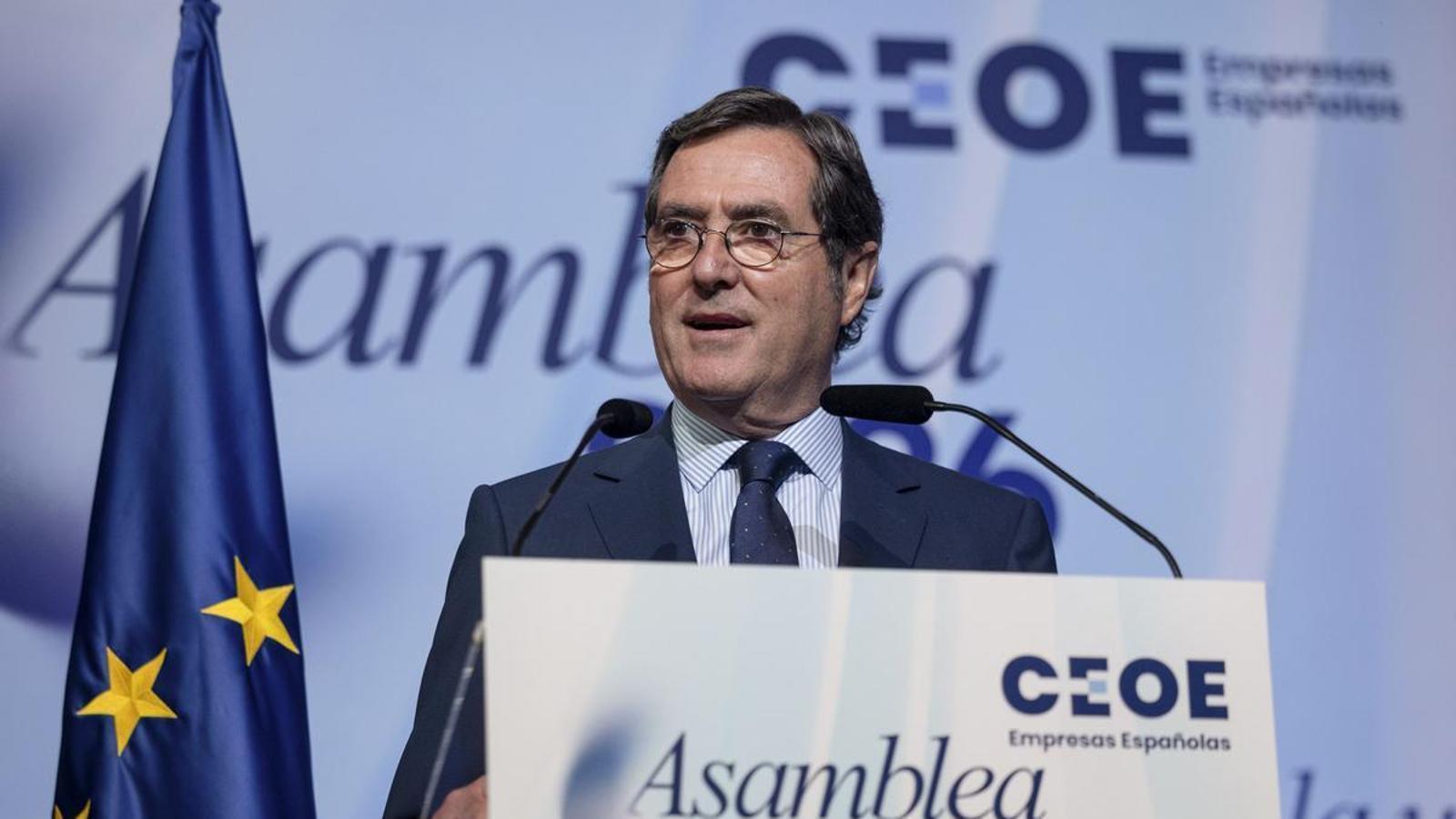 The president of the Spanish Confederation of Business Organizations (CEOE), Antonio Garamendi speaks at the CEOE General Assembly 2026, this Wednesday in Madrid.