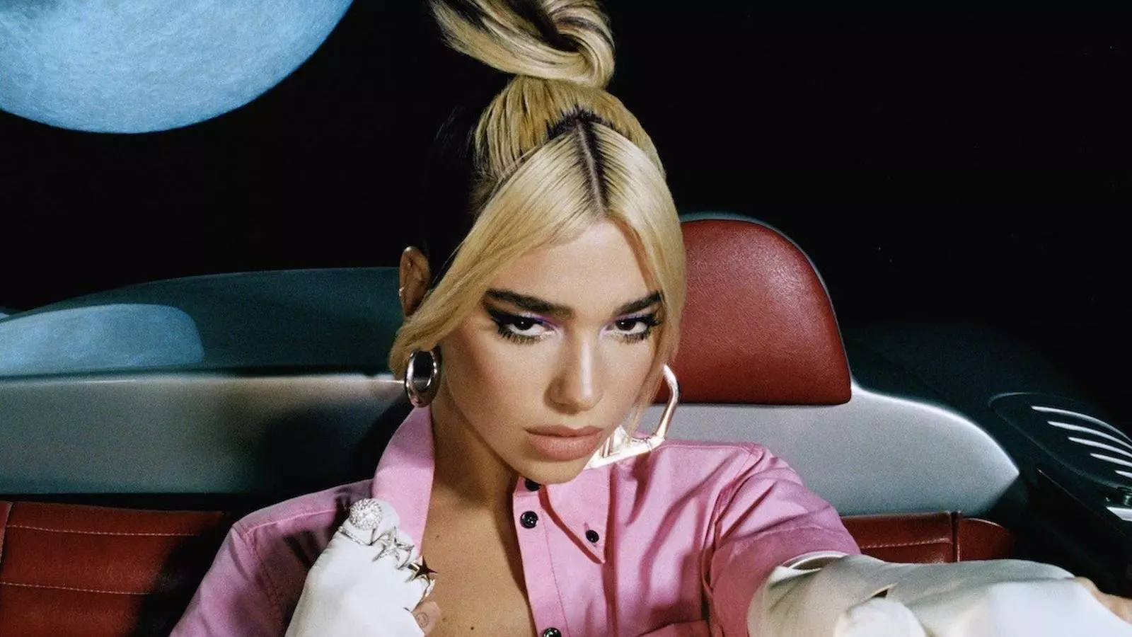 Dua Lipa.