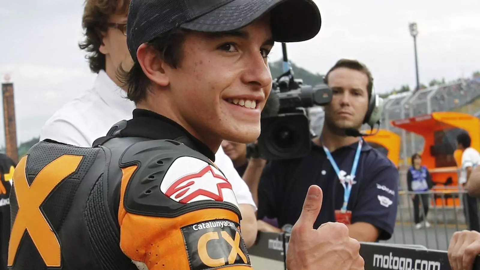 Marc Márquez, feliç per la nova 'pole' que ha aconseguit a Motegi. TORU HANAI / REUTERS